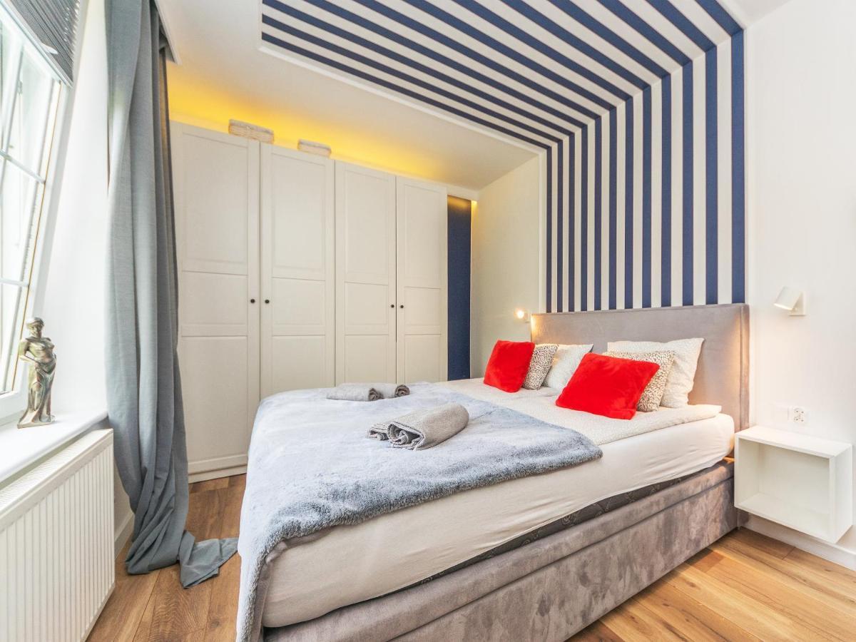 Glow Apartments, Apartament Dluga 69 กดัญสก์ ภายนอก รูปภาพ